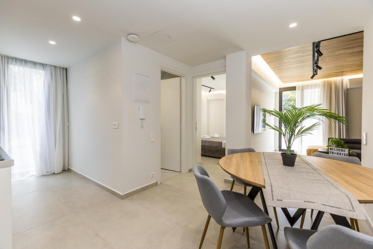 Varkiza Luxury Suites By Raise Vári Ngoại thất bức ảnh