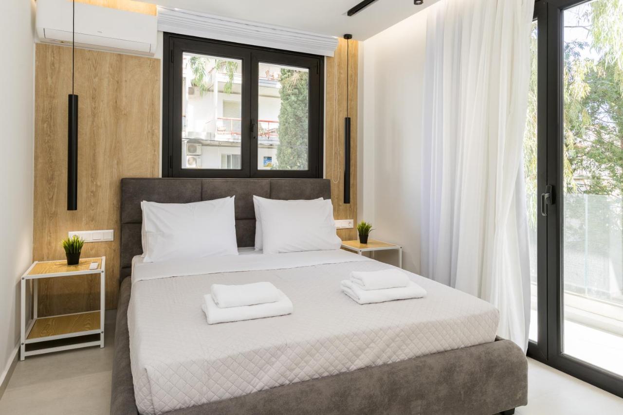 Varkiza Luxury Suites By Raise Vári Ngoại thất bức ảnh