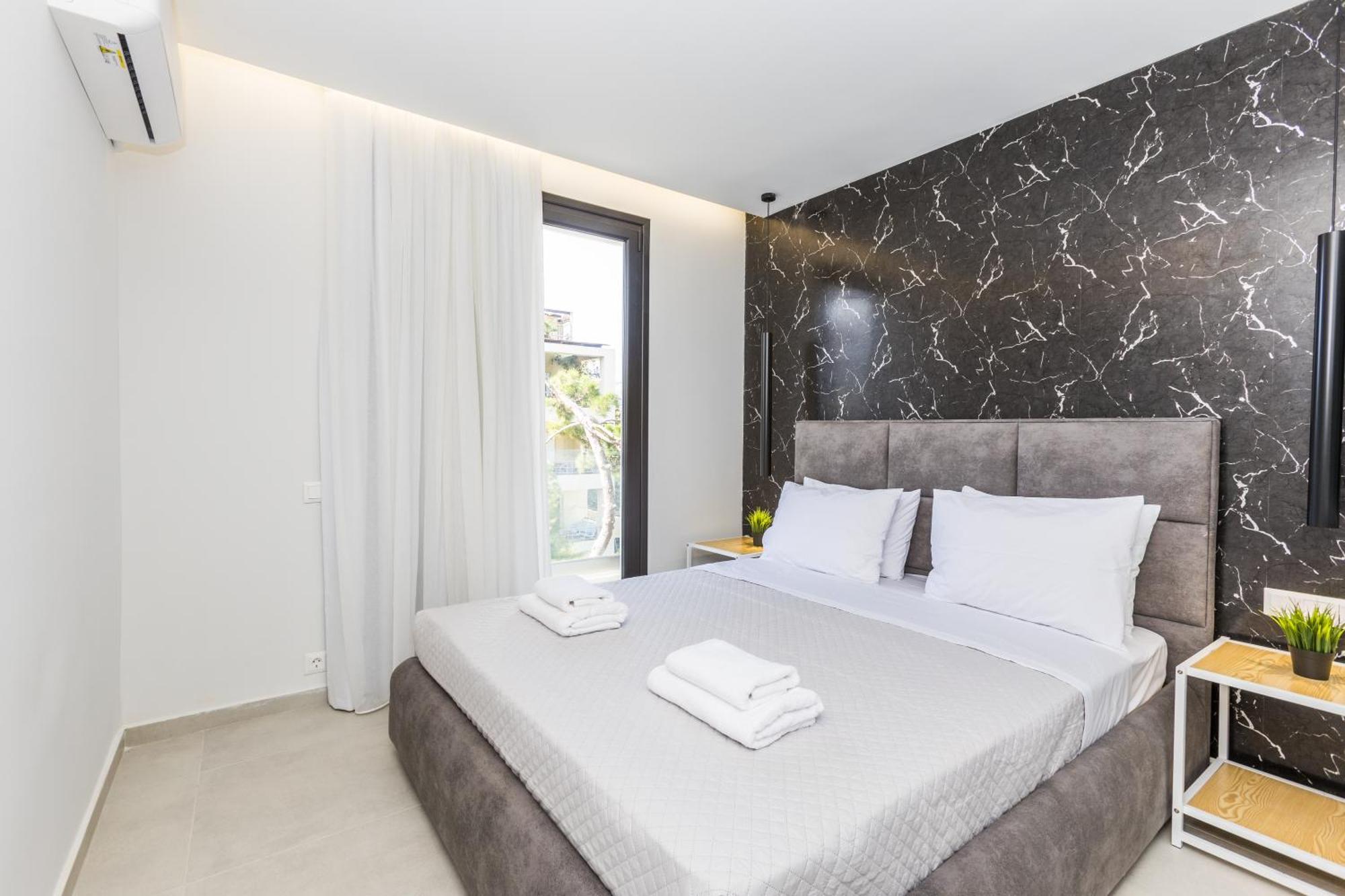 Varkiza Luxury Suites By Raise Vári Ngoại thất bức ảnh