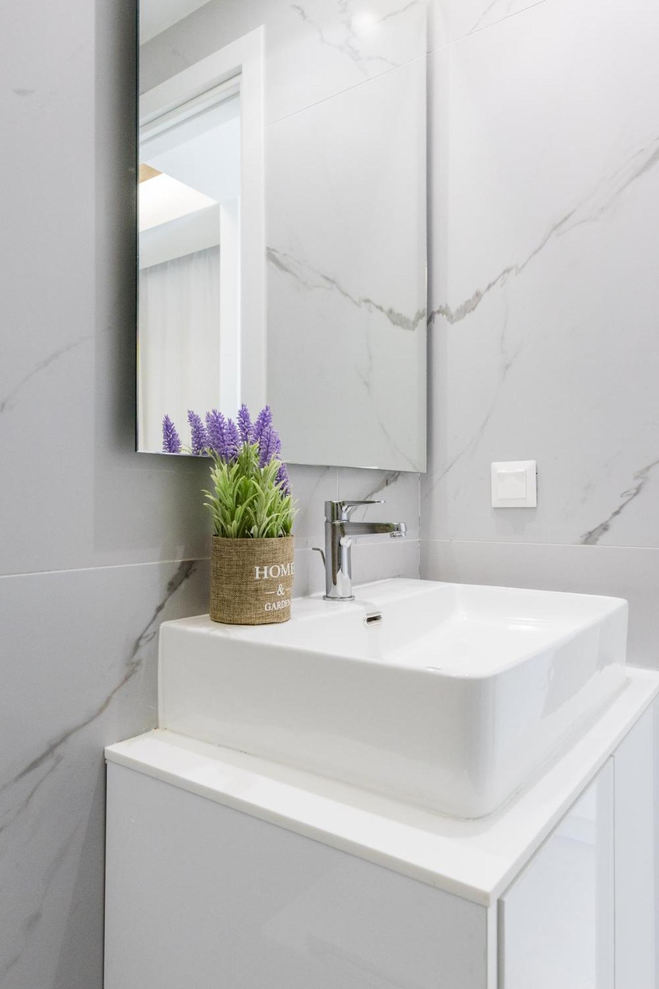 Varkiza Luxury Suites By Raise Vári Ngoại thất bức ảnh