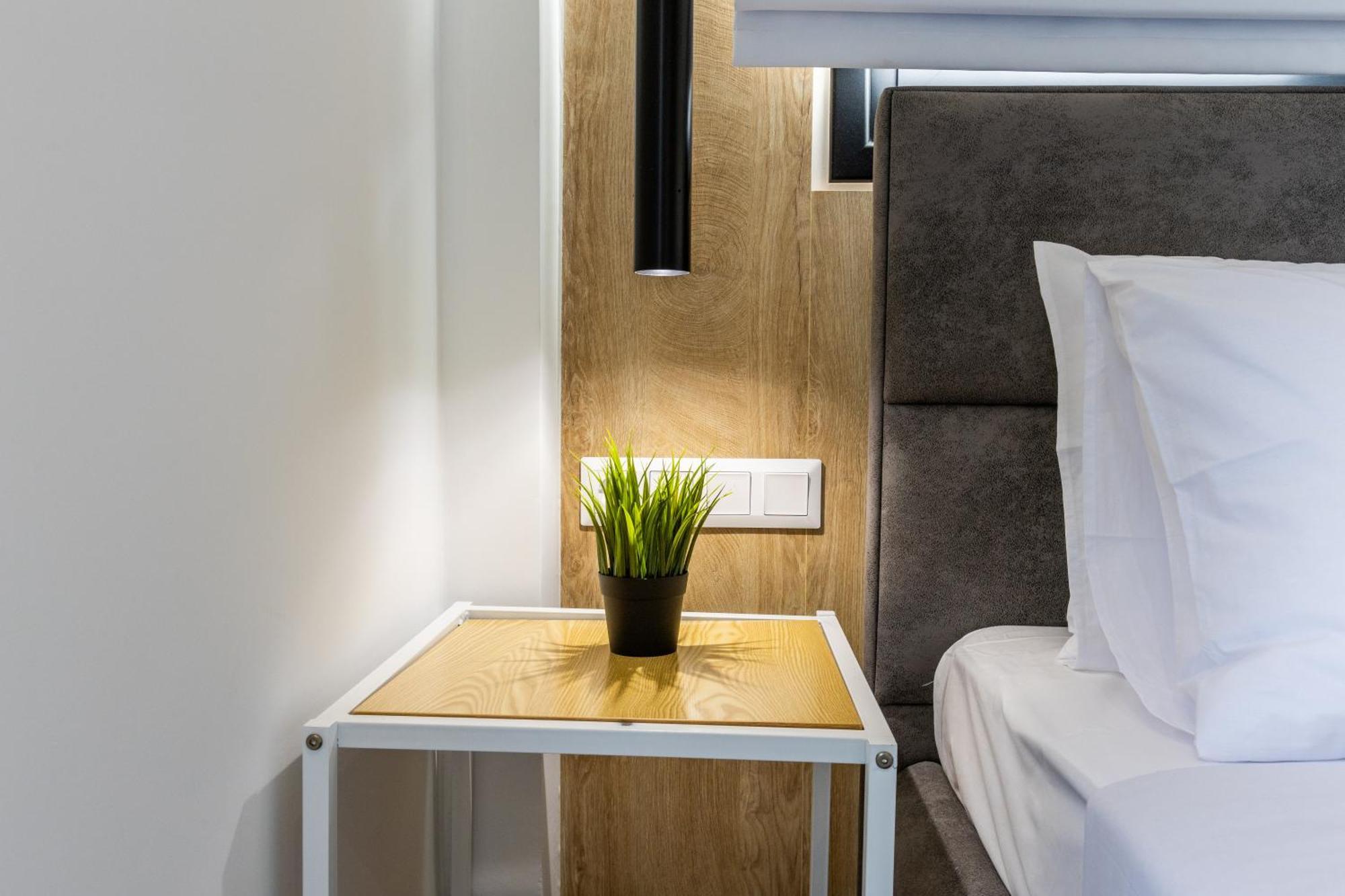 Varkiza Luxury Suites By Raise Vári Ngoại thất bức ảnh